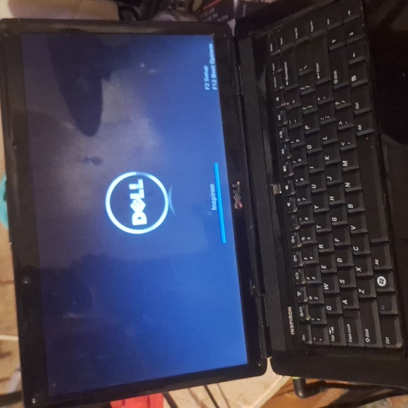 DELL Laptop purple with 15inch screen - Picture 2 of 5